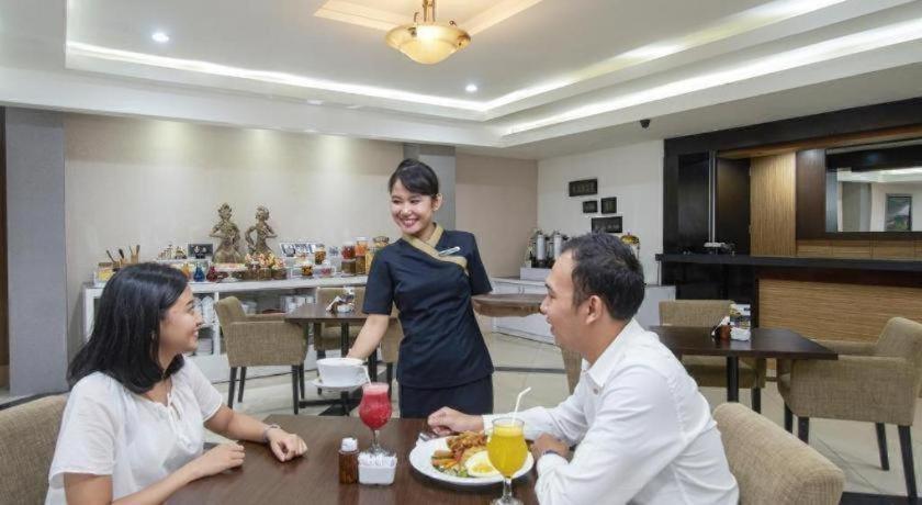 Grage Jogja Hotel Yogyakarta Ngoại thất bức ảnh